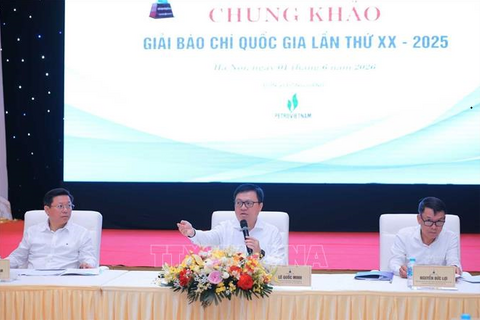 <a href="/thong-tin-247" title="Thông tin 247" rel="dofollow">Thông tin 247</a>