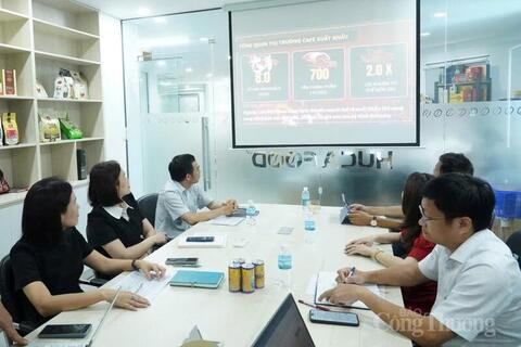 <a href="/doanh-nghiep" title="Doanh nghiệp" rel="dofollow">Doanh nghiệp</a>