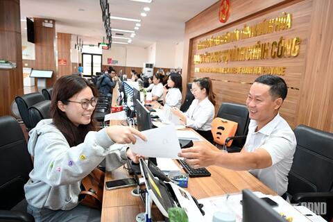 <a href="/thong-tin-247" title="Thông tin 247" rel="dofollow">Thông tin 247</a>