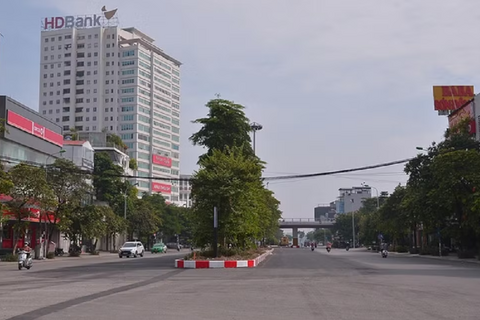 <a href="/thong-tin-247" title="Thông tin 247" rel="dofollow">Thông tin 247</a>
