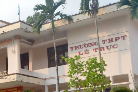 <a href="/thong-tin-247" title="Thông tin 247" rel="dofollow">Thông tin 247</a>