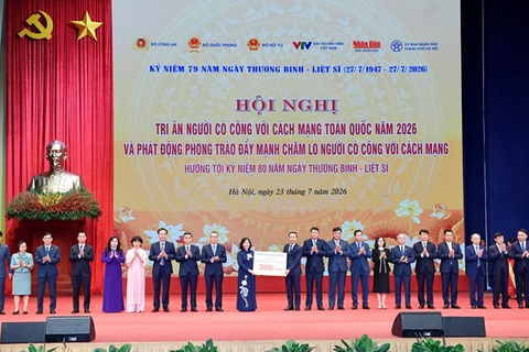<a href="/thong-tin-247" title="Thông tin 247" rel="dofollow">Thông tin 247</a>