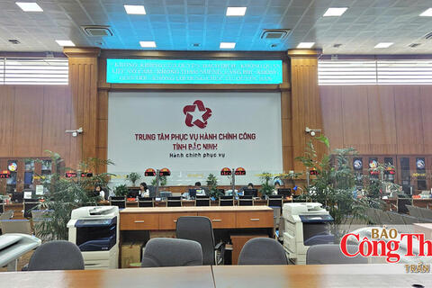<a href="/dau-tu" title="Đầu tư" rel="dofollow">Đầu tư</a>