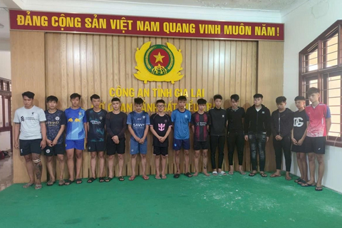 <a href="/thong-tin-247" title="Thông tin 247" rel="dofollow">Thông tin 247</a>