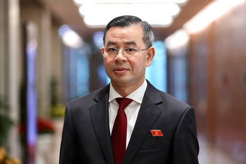<a href="/thong-tin-247" title="Thông tin 247" rel="dofollow">Thông tin 247</a>