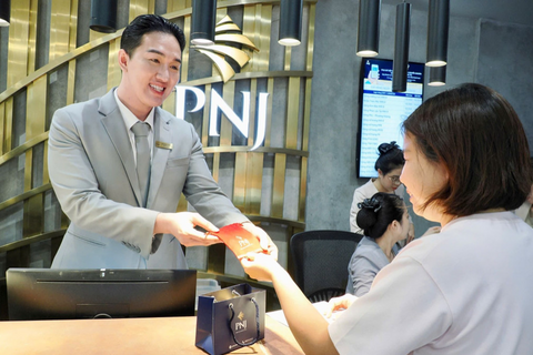 <a href="/doanh-nghiep" title="Doanh nghiệp" rel="dofollow">Doanh nghiệp</a>