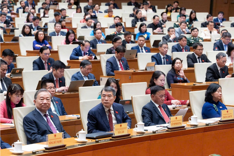 <a href="/thong-tin-247" title="Thông tin 247" rel="dofollow">Thông tin 247</a>