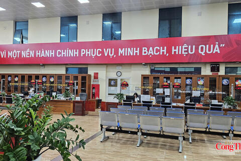 <a href="/dau-tu" title="Đầu tư" rel="dofollow">Đầu tư</a>