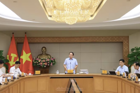 <a href="/thong-tin-247" title="Thông tin 247" rel="dofollow">Thông tin 247</a>