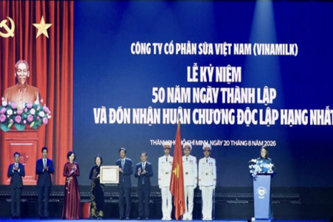 <a href="/doanh-nghiep" title="Doanh nghiệp" rel="dofollow">Doanh nghiệp</a>
