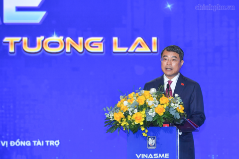 <a href="/doanh-nghiep" title="Doanh nghiệp" rel="dofollow">Doanh nghiệp</a>