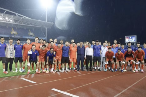 <a href="/thong-tin-247" title="Thông tin 247" rel="dofollow">Thông tin 247</a>