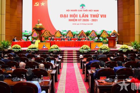 <a href="/thong-tin-247" title="Thông tin 247" rel="dofollow">Thông tin 247</a>