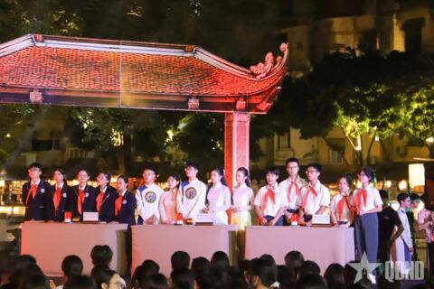 <a href="/thong-tin-247" title="Thông tin 247" rel="dofollow">Thông tin 247</a>