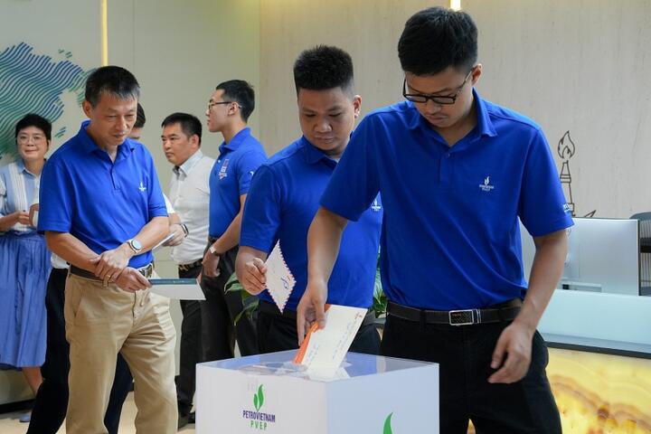 PVEP chung tay ủng hộ đồng bào bị thiệt hại do bão số 3