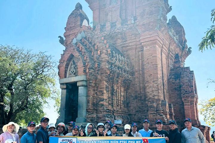 Thanh niên PTSC Phú Mỹ gắn kết, lan tỏa giá trị nhân văn