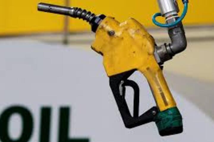 Giá dầu thô tăng phiên thứ ba liên tiếp