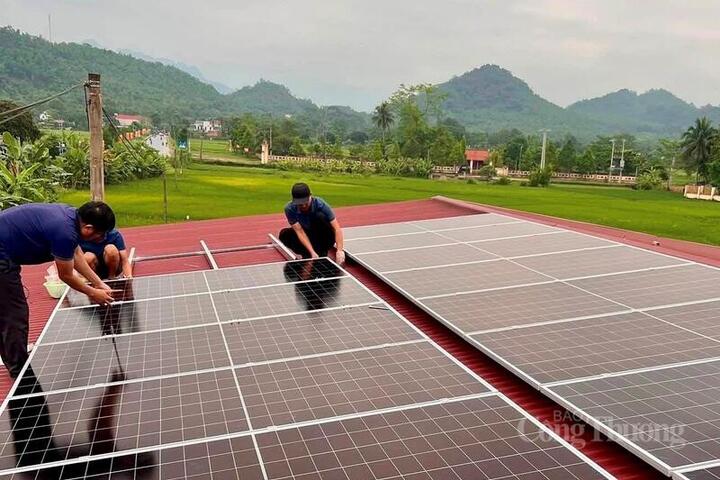 Miền núi Thanh Hóa đón làn sóng điện mặt trời mái nhà