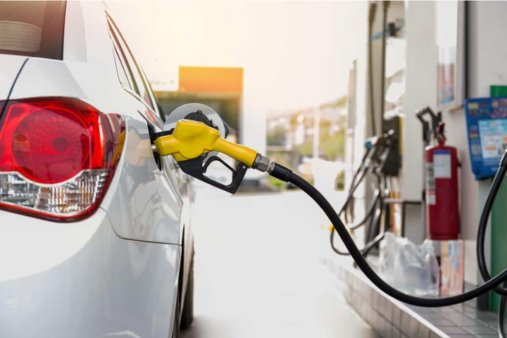 Tăng cường các giải pháp bảo đảm cung ứng xăng dầu cho sản xuất, kinh doanh và tiêu dùng