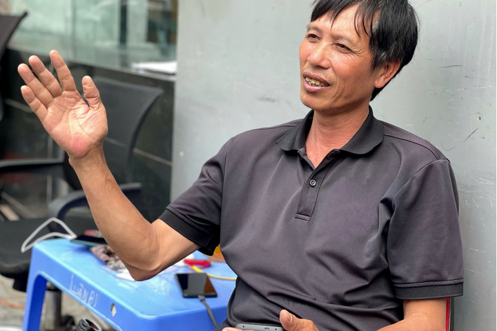 Ứng phó nắng nóng, bà con chủ động tiết kiệm điện