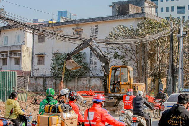 Đường Huỳnh Thúc Kháng kéo dài làm 20 năm vẫn...tắc? - Ảnh 3. Đường Huỳnh Thúc Kháng kéo dài làm 20 năm vẫn...tắc? - Ảnh 3.