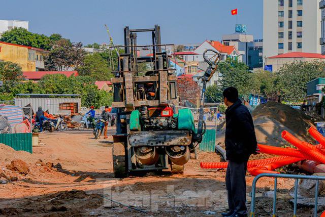 Đường Huỳnh Thúc Kháng kéo dài làm 20 năm vẫn...tắc? - Ảnh 5. Đường Huỳnh Thúc Kháng kéo dài làm 20 năm vẫn...tắc? - Ảnh 5.