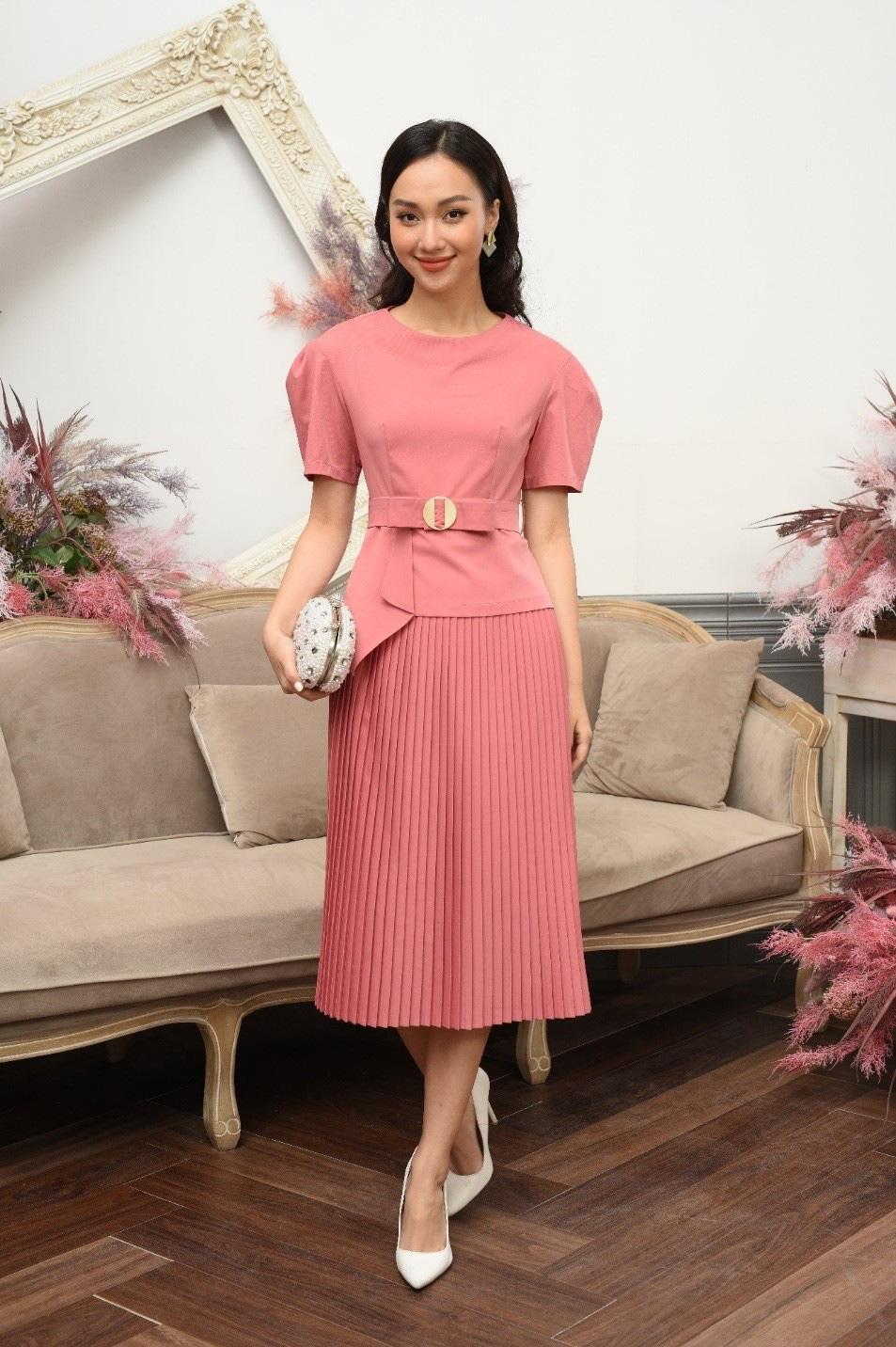 Cùng NK Fashion – Thời trang Hàn Quốc thổi làn gió mới vào BST Sắc Xuân - Ảnh 5. Cùng NK Fashion – Thời trang Hàn Quốc thổi làn gió mới vào BST Sắc Xuân - Ảnh 5.