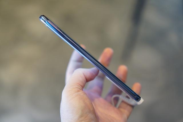 Smartphone chuyên selfie tích hợp 5G giá 10 triệu tại Việt Nam - Ảnh 7. Smartphone chuyên selfie tích hợp 5G giá 10 triệu tại Việt Nam - Ảnh 7.