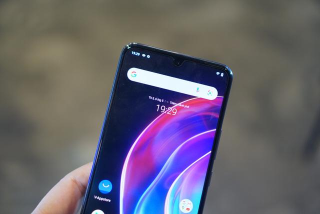 Smartphone chuyên selfie tích hợp 5G giá 10 triệu tại Việt Nam - Ảnh 3. Smartphone chuyên selfie tích hợp 5G giá 10 triệu tại Việt Nam - Ảnh 3.