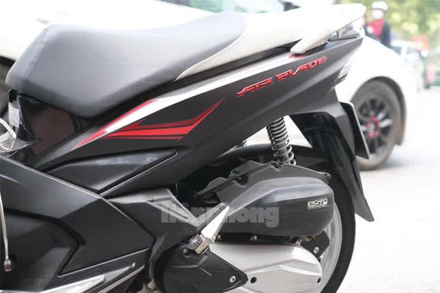 Ba chiếc Honda Airblade biển số đẹp rao bán nửa tỷ đồng - Ảnh 2. Ba chiếc Honda Airblade biển số đẹp rao bán nửa tỷ đồng - Ảnh 2.