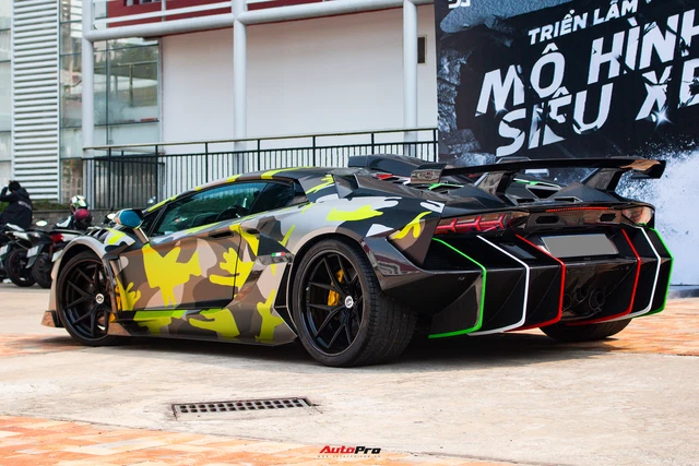 Chi tiết Lamborghini Aventador độ Duke Dynamics đầu tiên Việt Nam: Chi phí hơn 1 tỷ đồng, nhiều chi tiết giống siêu xe triệu đô Centenario - Ảnh 11. Chi tiết Lamborghini Aventador độ Duke Dynamics đầu tiên Việt Nam: Chi phí hơn 1 tỷ đồng, nhiều chi tiết giống siêu xe triệu đô Centenario - Ảnh 11.