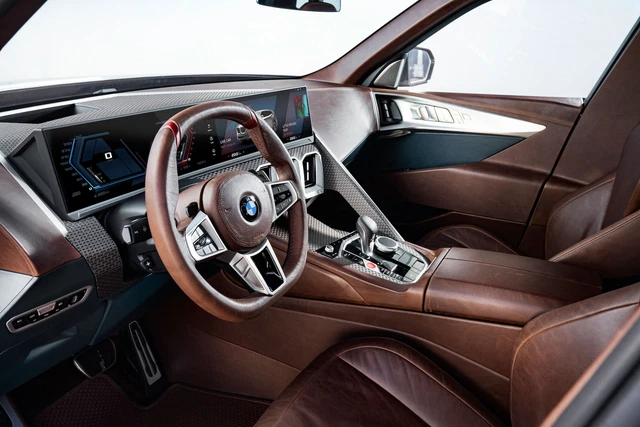 Xem trước BMW XM - SUV nhanh nhất, mạnh nhất của BMW, xếp trên X7 và vươn tầm đấu Lamborghini Urus - Ảnh 4. Xem trước BMW XM - SUV nhanh nhất, mạnh nhất của BMW, xếp trên X7 và vươn tầm đấu Lamborghini Urus - Ảnh 4.