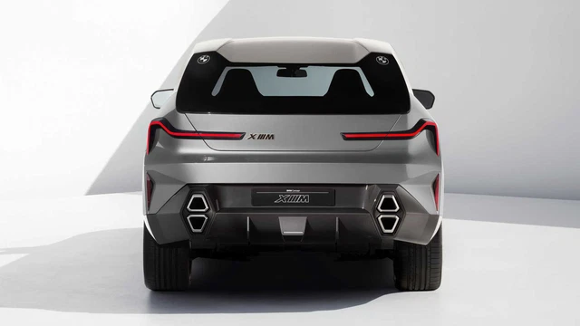 Xem trước BMW XM - SUV nhanh nhất, mạnh nhất của BMW, xếp trên X7 và vươn tầm đấu Lamborghini Urus - Ảnh 3. Xem trước BMW XM - SUV nhanh nhất, mạnh nhất của BMW, xếp trên X7 và vươn tầm đấu Lamborghini Urus - Ảnh 3.