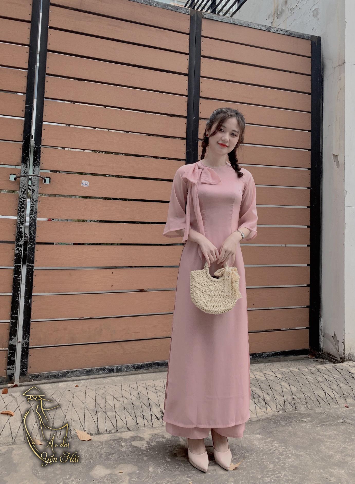 Khám phá vẻ đẹp thanh thoát của phụ nữ Việt cùng Áo Dài Yến Hải - Ảnh 2.