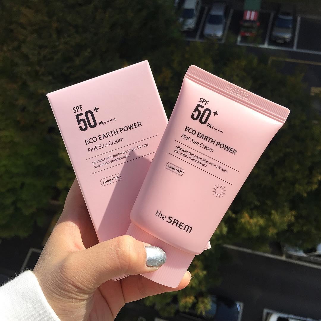 5 kem chống nắng nâng tông tự nhiên, da mịn đẹp tức thì chẳng cần makeup - Ảnh 3. 5 kem chống nắng nâng tông tự nhiên, da mịn đẹp tức thì chẳng cần makeup - Ảnh 3.