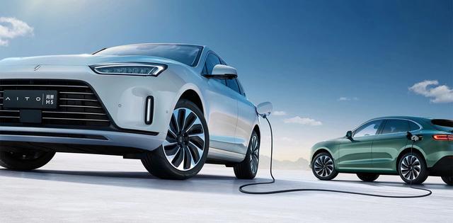 Huawei công bố chi tiết SUV Aito M5 PHEV gây liên tưởng Porsche Macan - Ảnh 8.