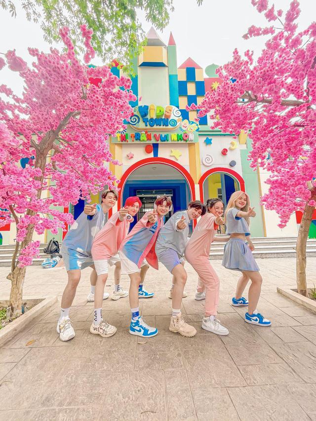 Điểm danh “hội bất tử” cực chiến quẩy Jungle Party siêu đã ở Hà Nội - Ảnh 10.