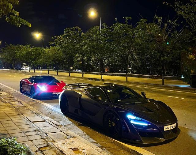 Ferrari 458 Misha Designs mà Tống Đông Khuê vừa sắm bốc khói nghi ngút trên đường, dân tình lập tức dội nước ngăn hoả hoạn - Ảnh 3.