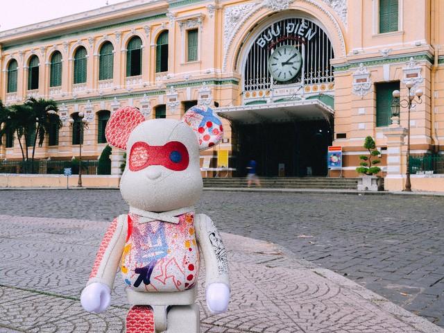 Cùng Be@rbrick “check-in” Hà Nội - Sài Gòn - Ảnh 4.