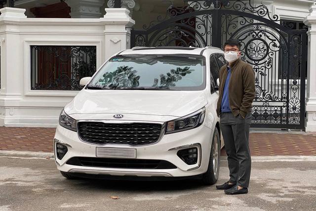 Chủ Kia Sedona tiết lộ lý do mua xe sau khi bán Fortuner và CR-V: Mới nhìn nghĩ xe dịch vụ nhưng thử mới thấy đẳng cấp - Ảnh 1.