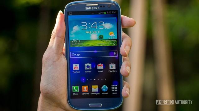 Tưởng nhớ Galaxy S3: chiếc điện thoại giúp Samsung "vượt lên chính mình" - Ảnh 2. Tưởng nhớ Galaxy S3: chiếc điện thoại giúp Samsung "vượt lên chính mình" - Ảnh 2.