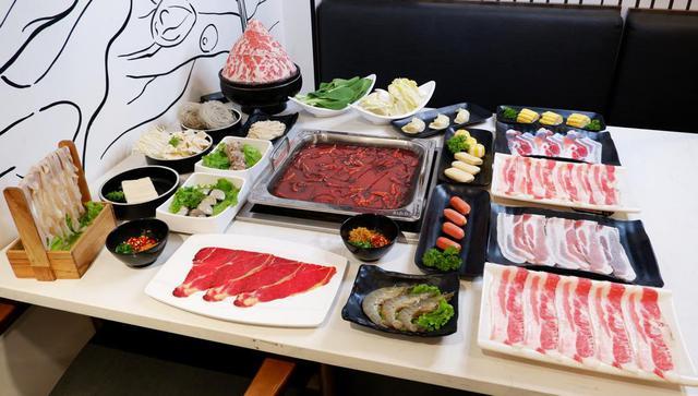 Sốt xình xịch 3 Combo JiangHu, nhìn list đồ ăn là muốn đi ngay! - Ảnh 1.