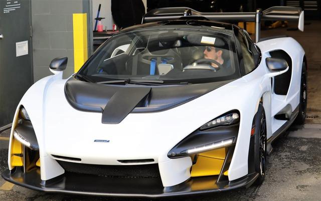 Siêu phẩm McLaren Senna thứ 2 về Việt Nam, khác biệt xe Hoàng Kim Khánh ở diện mạo độc đáo - Ảnh 4.