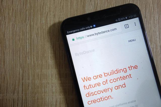 Trong khi Facebook đang cố sao chép TikTok, ByteDance lại ra mắt ứng dụng giống Instagram - Ảnh 2.
