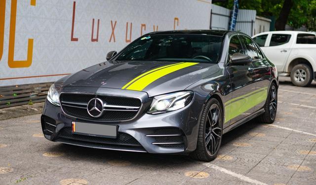 Chiếc Mercedes-Benz này chạy 120.000km vẫn có giá 2,4 tỷ đồng nhờ tiền nâng cấp đồ chơi bằng 1/3 giá trị xe - Ảnh 2.