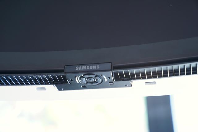 Đánh giá màn hình Samsung Odyssey Neo G8: đỉnh cao công nghệ nhưng vẫn còn một vấn đề - Ảnh 6. Đánh giá màn hình Samsung Odyssey Neo G8: đỉnh cao công nghệ nhưng vẫn còn một vấn đề - Ảnh 6.
