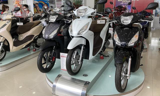 Sau Honda Vision, SH, mẫu xe này của Honda cũng ghi nhận mức tăng khủng tại đại lý khiến dân tình ngỡ ngàng  - Ảnh 1.