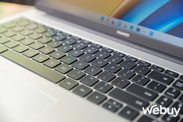 Trải nghiệm nhanh Huawei MateBook D 16: thiết kế đẹp mắt, màn hình 16 inch ấn tượng, dùng chip Intel Gen 12 H-Series, giá gần 24 triệu đồng - Ảnh 15.