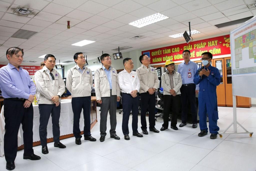 Đoàn công tác của Quốc hội làm việc tại Công ty Lọc hóa dầu Bình Sơn