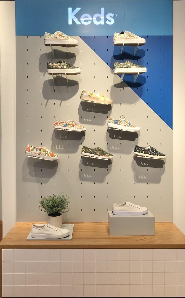 Rực rỡ sắc màu trong ngày khai trương gian hàng Keds Lotte Center Hà Nội - Ảnh 4.